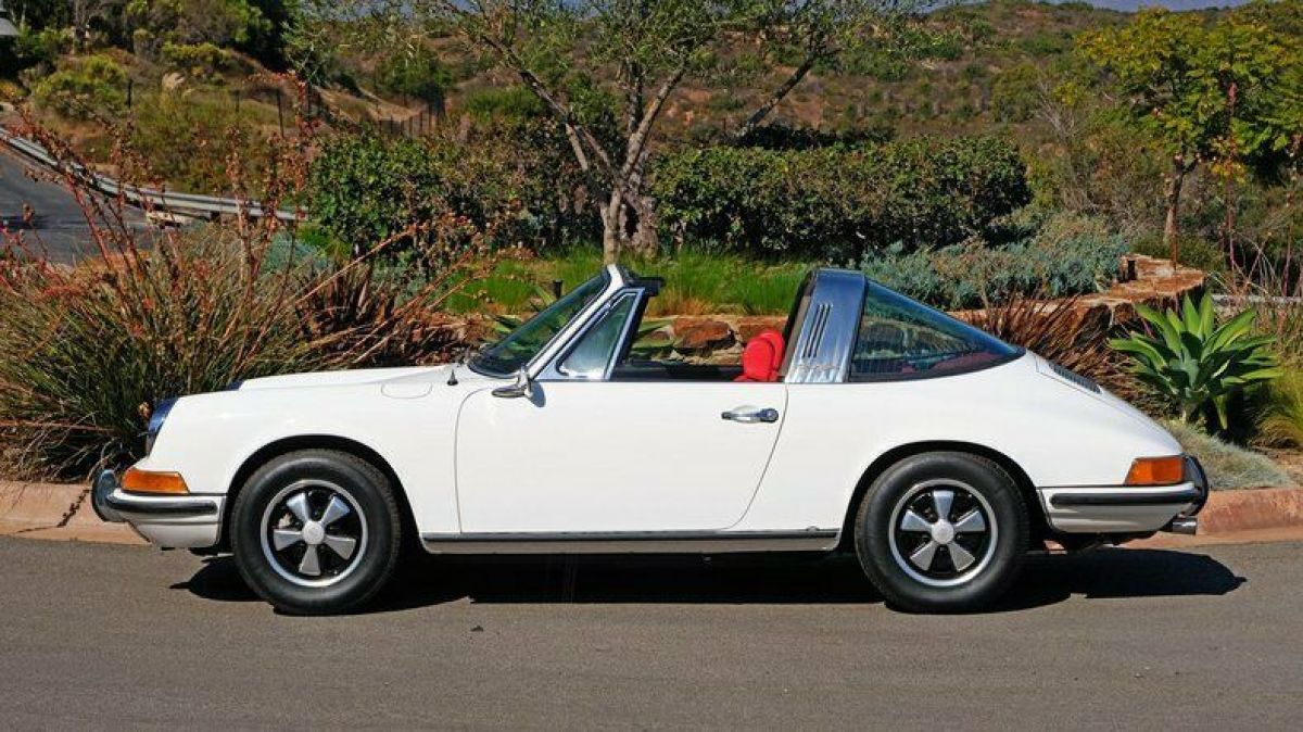 1970 Porsche 911 E Targa - Only 16k Miles(!) - Single Family Owners - photo 12