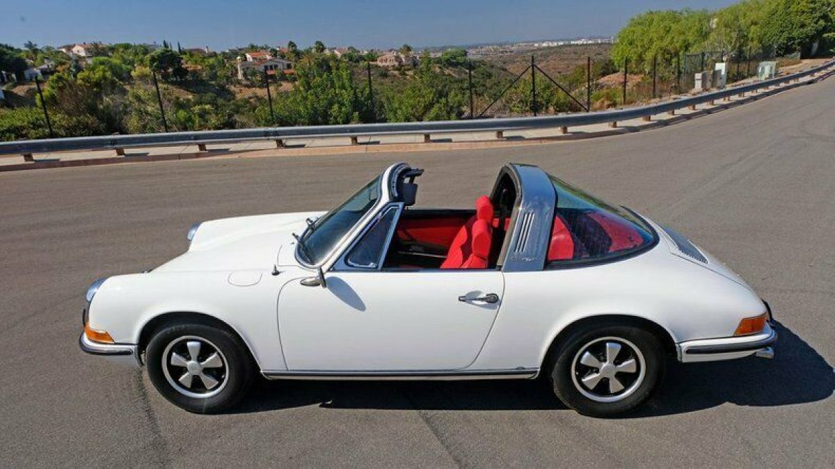 1970 Porsche 911 E Targa - Only 16k Miles(!) - Single Family Owners - photo 7