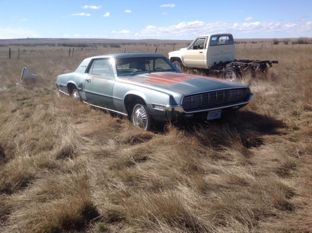 Light Metallic Blue, restoration car, 2-door hardtop 1968 Ford Thunderbird Thunderbird