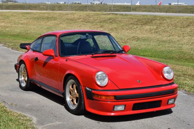 Light Weight Outlaw - Sunroof Delete - Sport Seats - LSD - Crank Windows - 3.0L 1975 Porsche 911 911s Carrera