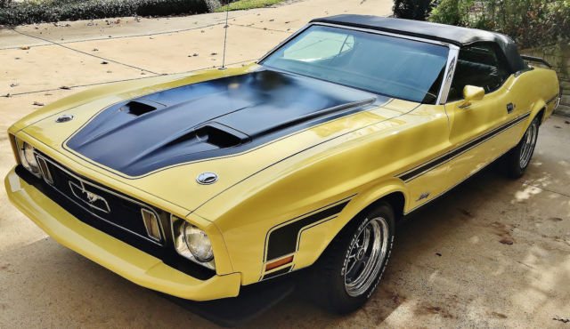 Like 1971,1972, MCA President preowned, 351C, ICE COLD A/C, Ram Air Hood, Yellow 1973 Ford Mustang