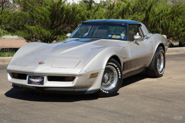 1982 Chevrolet Corvette Collector's Edition Hatchback 2-Door