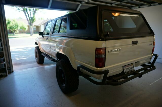 1988 Toyota Pickup - photo 8