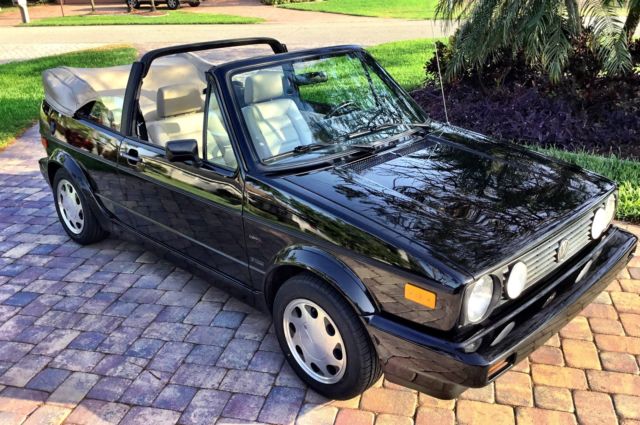 LIKE NEW 1993 VOLKSWAGEN CABRIOLET COLLECTOR EDITION TWO OWNER 28K MILES 1993 Volkswagen Cabrio Collectors Edition