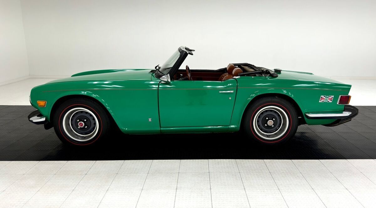1974 Triumph TR-6 Roadster - photo 4