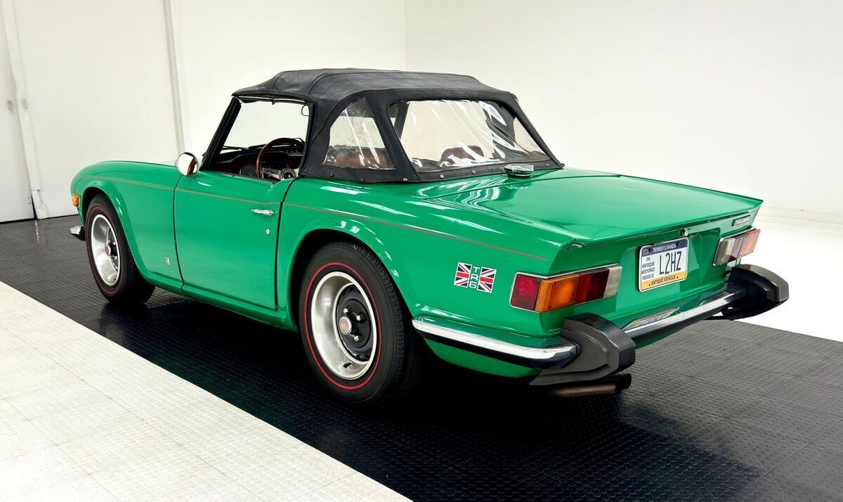 1974 Triumph TR-6 Roadster - photo 5