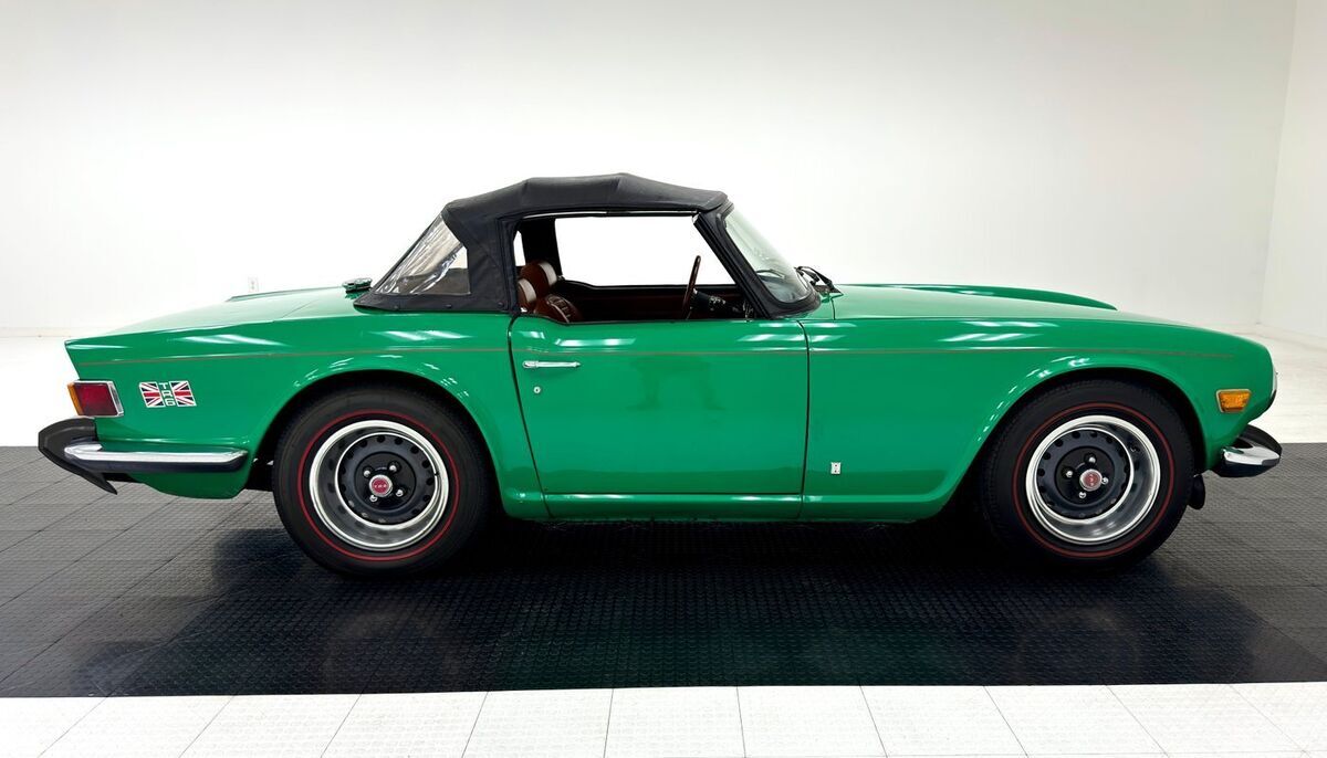 1974 Triumph TR-6 Roadster - photo 9