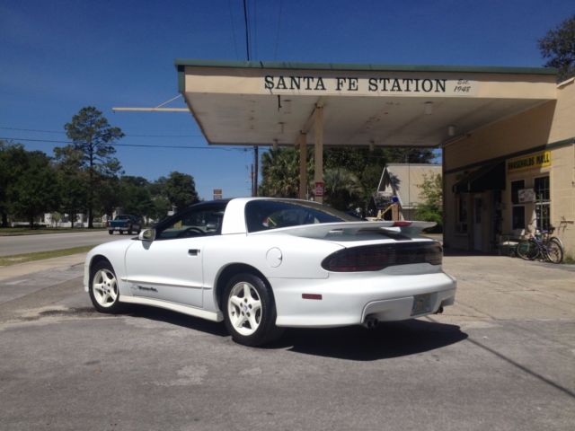 Like New,40K Miles,1994 25th Anniversary Trans Am GT,1 of 700,Priced Under Book 1994 Pontiac Trans Am Anniversary Edition, GT