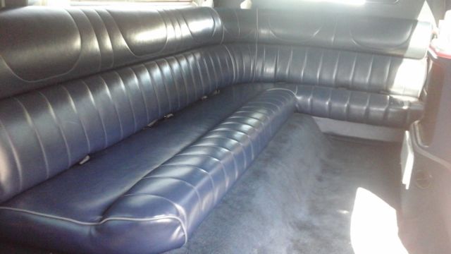1994 Lincoln Town Car Limousine - photo 5
