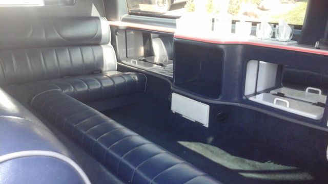 1994 Lincoln Town Car Limousine - photo 6