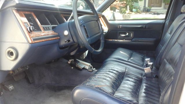 1994 Lincoln Town Car Limousine - photo 9