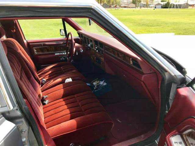 1984 Ford TOWNCAR - photo 10