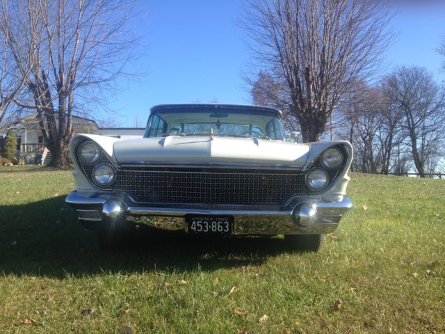 1960 Lincoln Continental mark V - photo 3