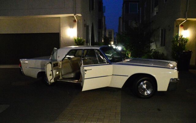 1963 Lincoln Continental Sedan - photo 6