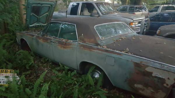 1967 Lincoln Continental - photo 2