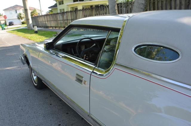 1976 Lincoln Mark Series - photo 8