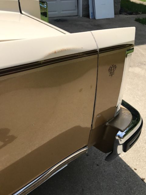 1982 Lincoln Continental Emilio Pucci Designer Series - photo 11