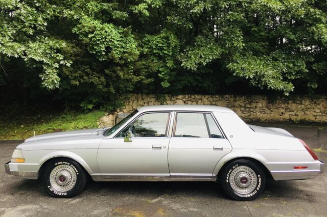 1987 Lincoln Continental - photo 4