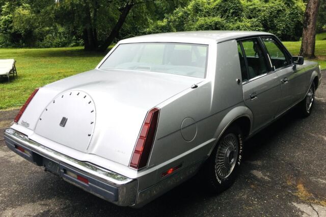 1987 Lincoln Continental - photo 5