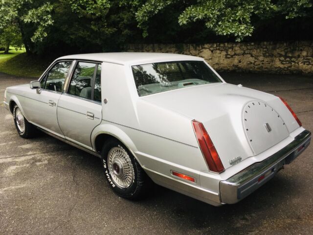1987 Lincoln Continental - photo 8
