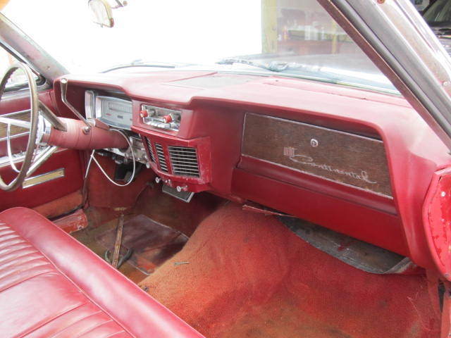 1977 Lincoln Continental - photo 4