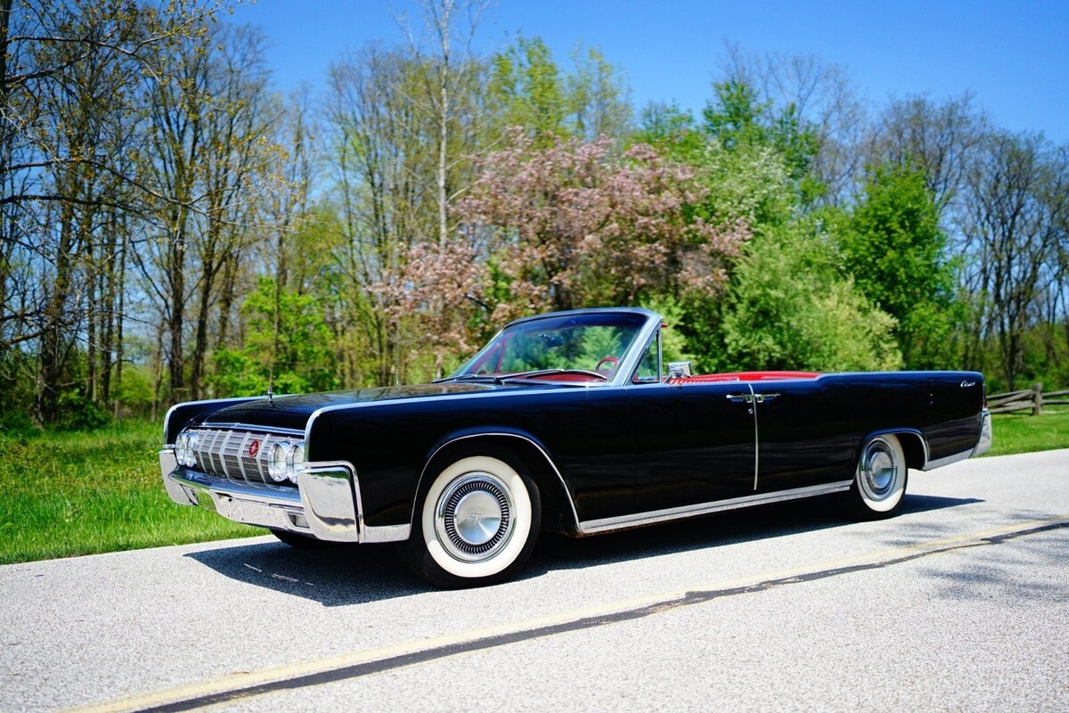 1964 Lincoln Continental - photo 2