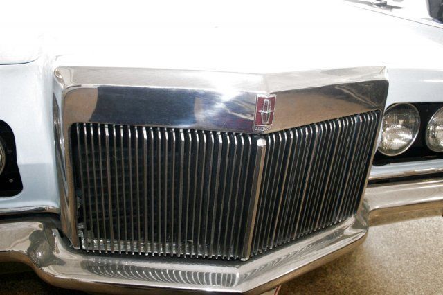 1970 Lincoln Continental Mark III - photo 3