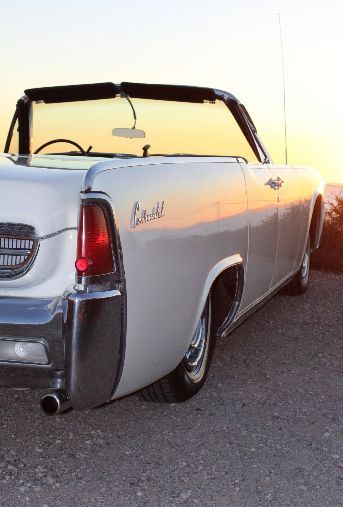 1967 Lincoln Continental CONVERTIBLE - photo 11