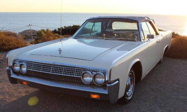 1967 Lincoln Continental CONVERTIBLE - photo 4