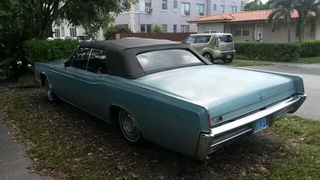 1966 Lincoln Continental - photo 2
