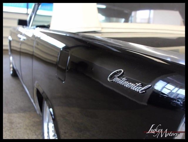 1964 Lincoln Continental - photo 7
