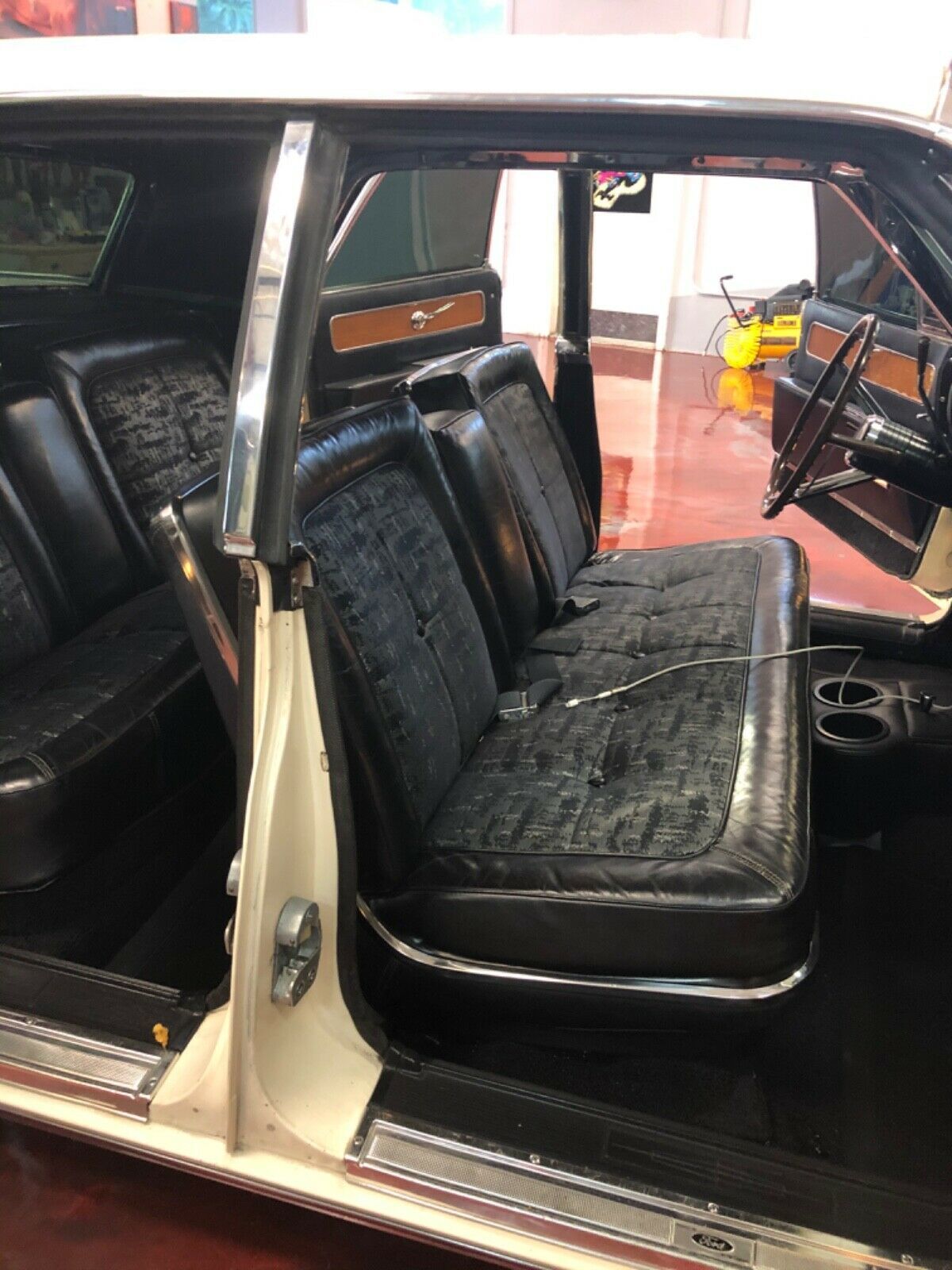 1963 Lincoln Continental - photo 10