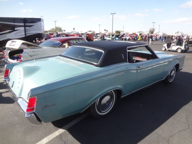 1971 Lincoln Continental - photo 2