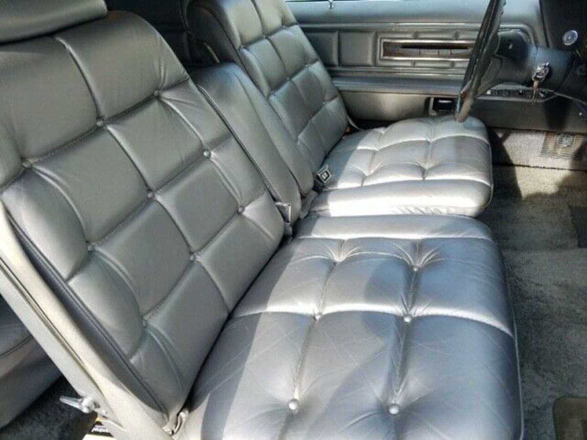 1975 Lincoln Continental - photo 8