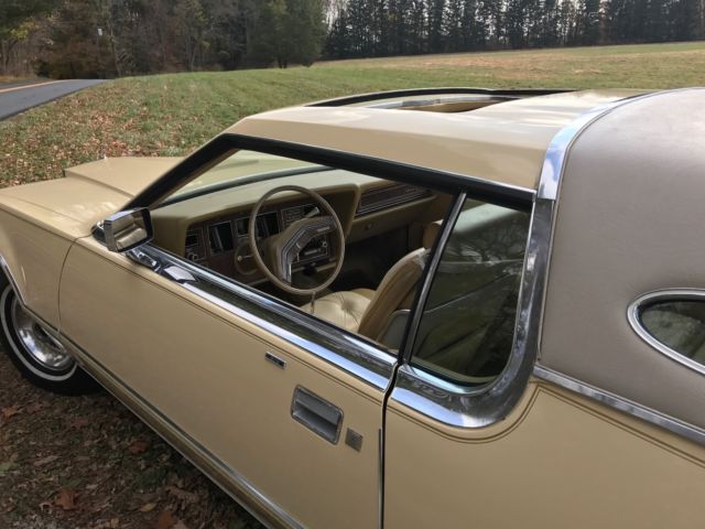 1976 Lincoln Mark Series Coupe - photo 9