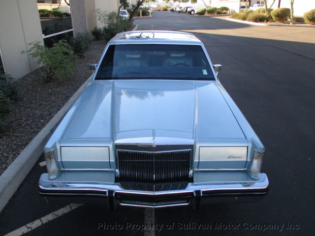 1981 Lincoln Mark Series Base Sedan 2-Door - photo 5