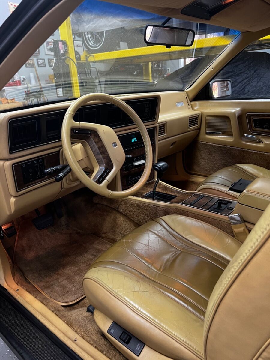 1984 Lincoln Continental - photo 4