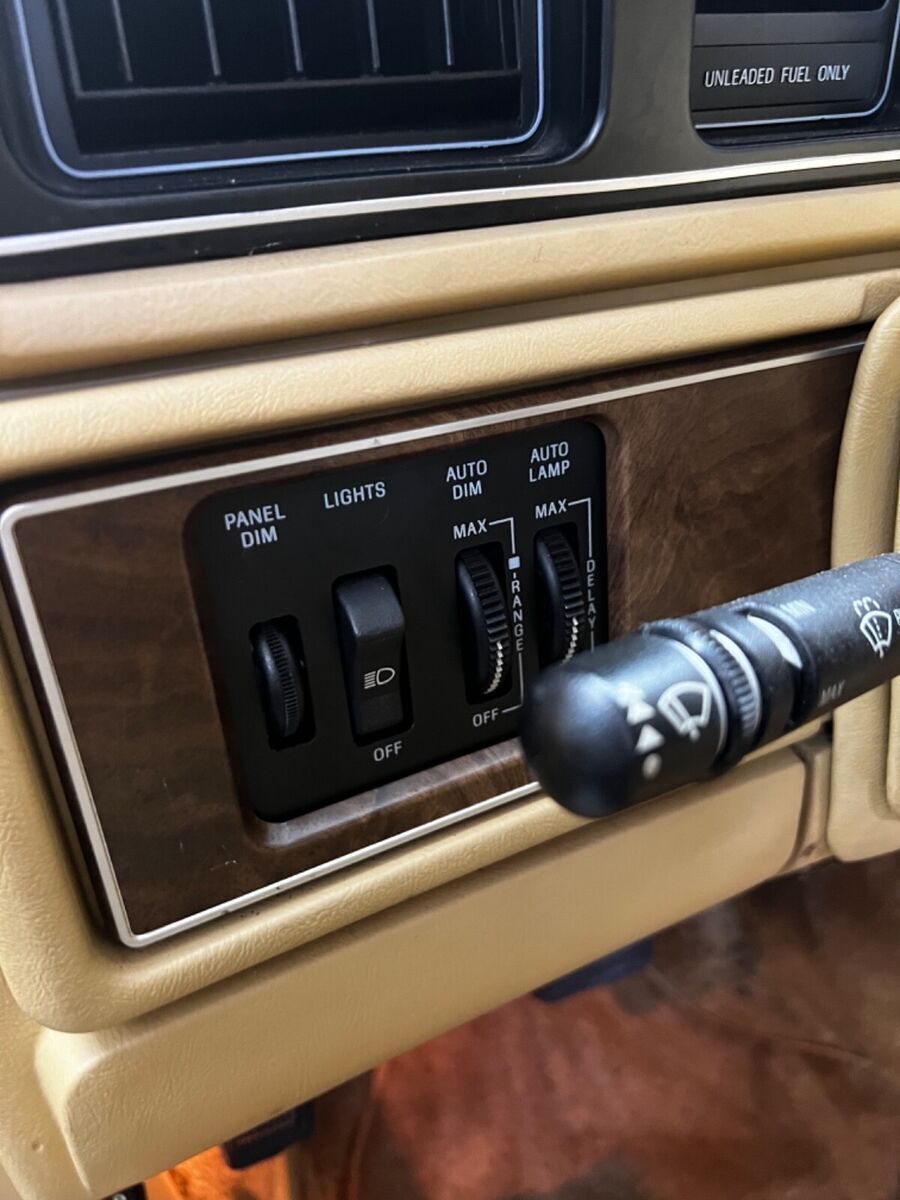 1984 Lincoln Continental - photo 7