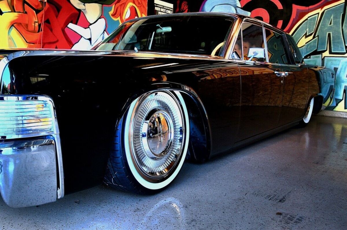 1965 Lincoln Continental Convertible - photo 13