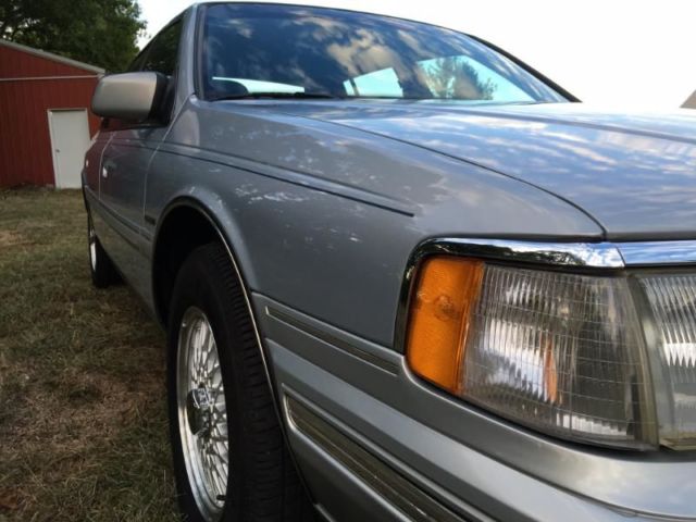 1993 Lincoln Continental - photo 11