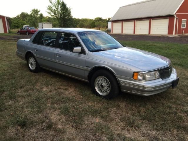 1993 Lincoln Continental - photo 4