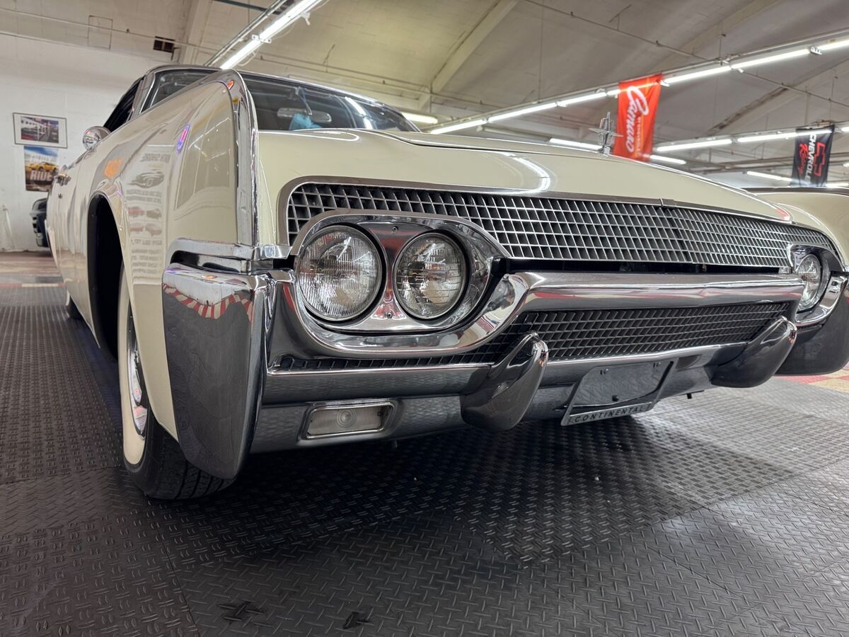 1961 Lincoln Continental Convertible Suicide Doors-SEE VIDEO - photo 8
