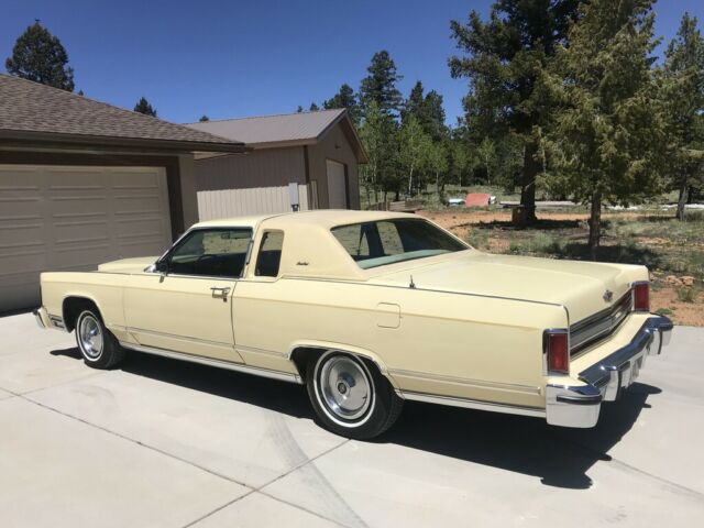 1978 Lincoln Continental Two Door - photo 3