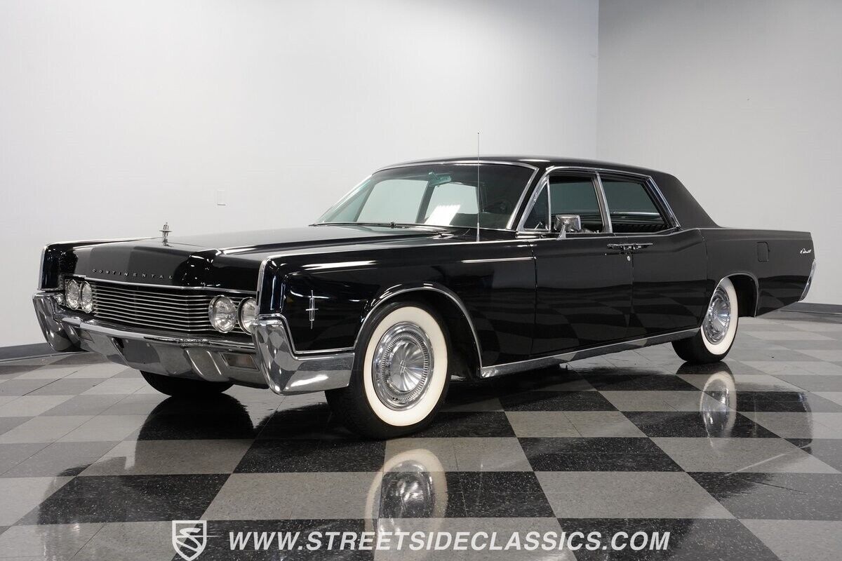 1966 Lincoln Continental - photo 6