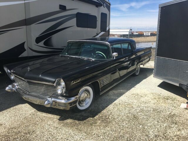1960 Lincoln Town Car