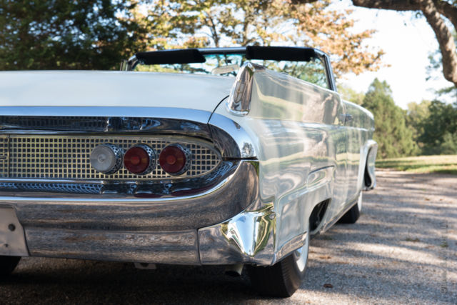 1958 Lincoln Mark Series - photo 11