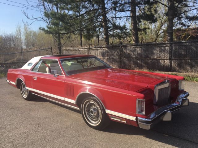 1979 Lincoln Continental - photo 2