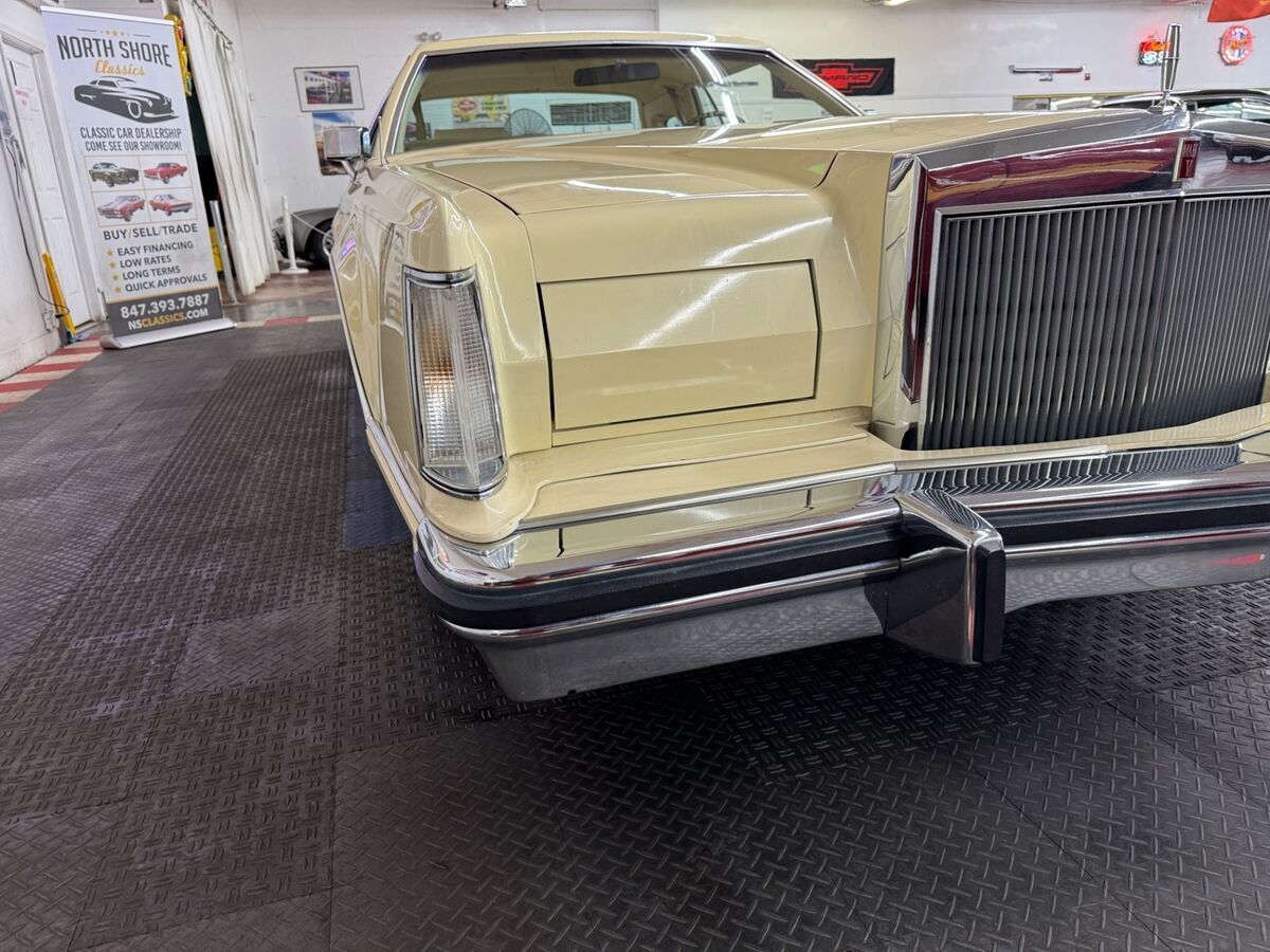 1979 Lincoln Mark Series - VERY LOW MILES - CLEAN SOUTHERN CAR -SEE VIDEO - photo 8
