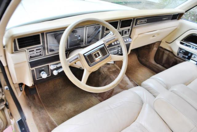 1982 Lincoln Mark Series - photo 8