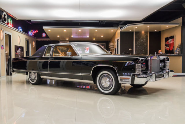 1977 Lincoln Continental Town Coupe - photo 6